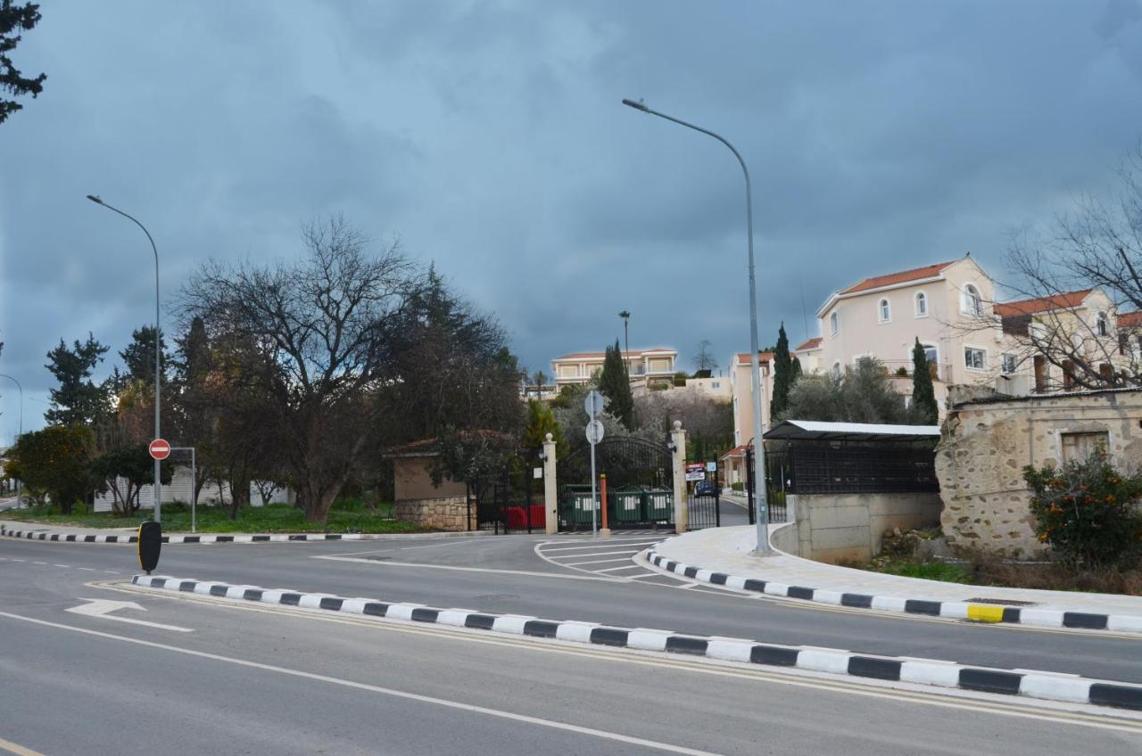 Mia'S Cove Apartman Paphos Kültér fotó